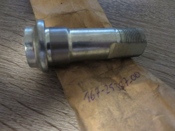 Yamaha Kettenradwelle RS100 YL2 167-25387-00 Original NEU 167-25387-00 Original Ersatzteil – MG-Teileshop